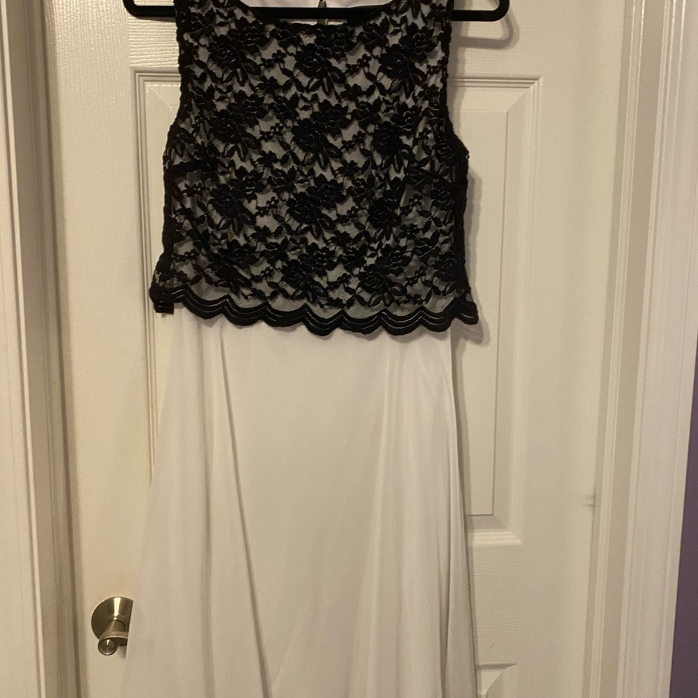 Connected Apparel Black and White Lace Dress